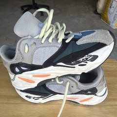 Size 5 – 2018 adidas Yeezy boost 700 WAVE RUNNER