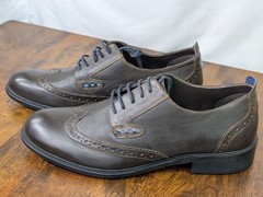 Thomas Vine Chadwick Wingtip Derby Mens Size 11 Brown Leather Blue Laces