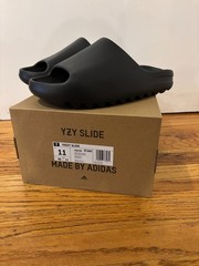 New Adidas Yeezy Slide Onyx – Multiple Sizes – 100% Authentic HQ6448 Ship Now